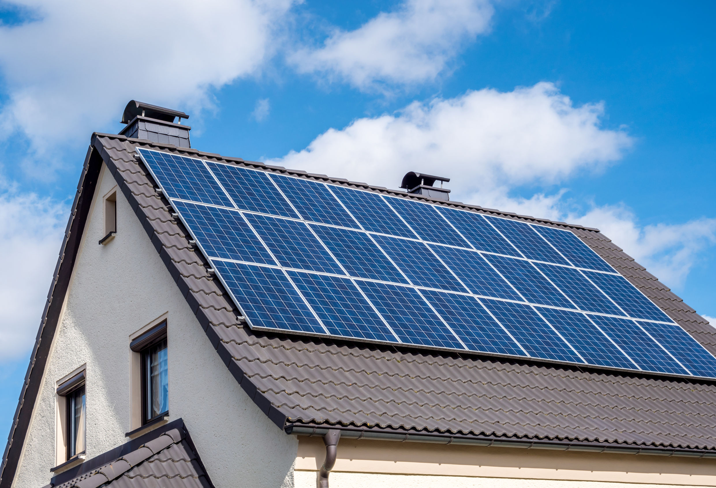 Offerte luce con fotovoltaico: risparmio effettivo per la casa