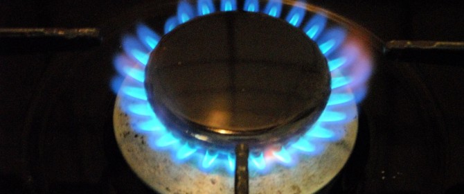 fuoco del gas acceso